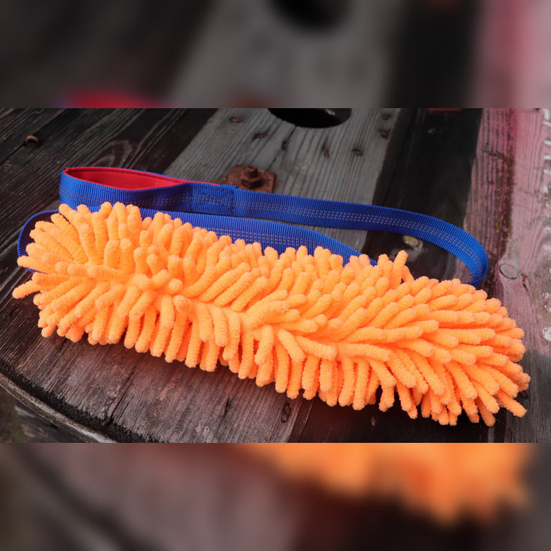 SALTY MUTTS - MICROFIBRE PREY TUG MEDIUM  !! Pickup Only, no delivery !!